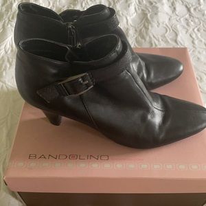 Bandolino bootie!